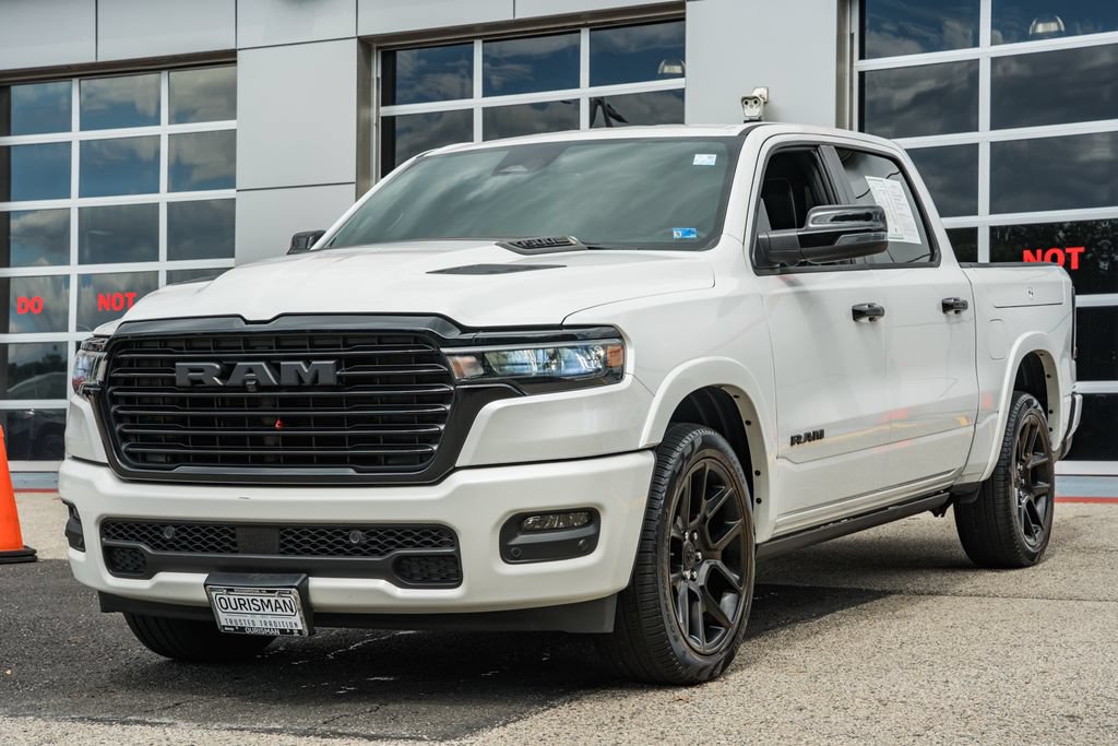 Used 2025 RAM 1500 Laramie w/ Night Edition AWD/4WD image 3
