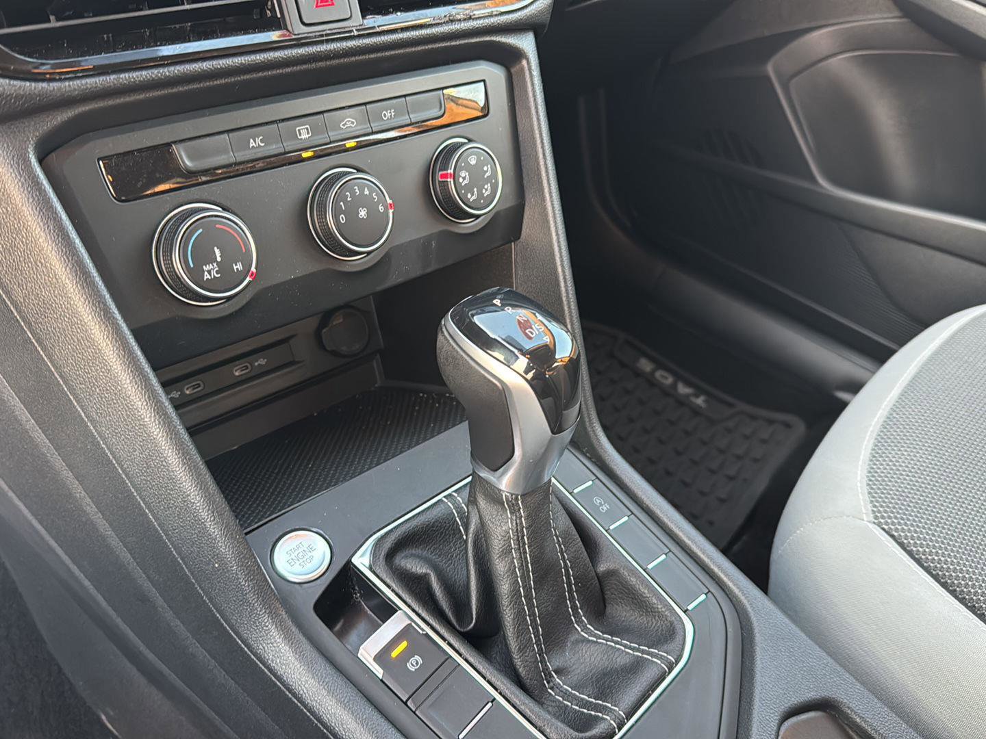 Used 2022 Volkswagen Taos S w/ IQ Drive S Package image 23