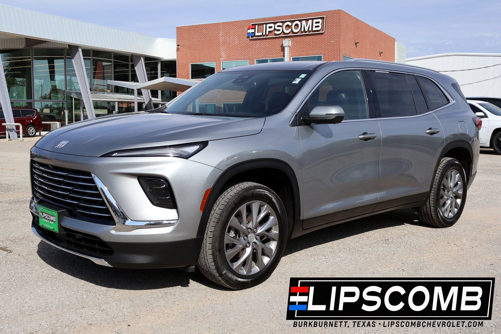 Used 2025 Buick Enclave Preferred FWD image 1