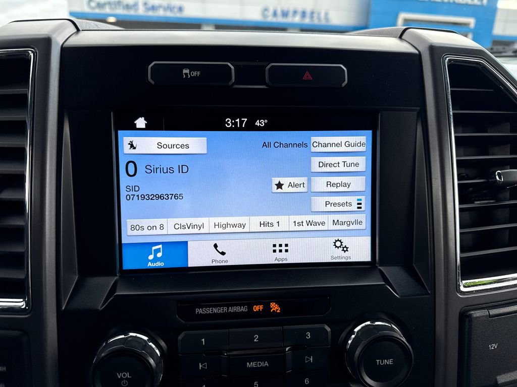 Used 2016 Ford F150 XLT w/ Equipment Group 302A Luxury image 21