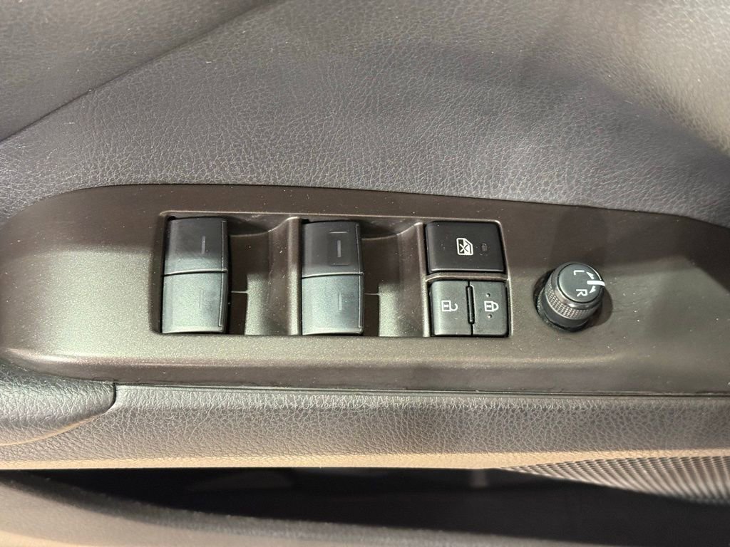 Certified 2024 Toyota Camry SE FWD image 15
