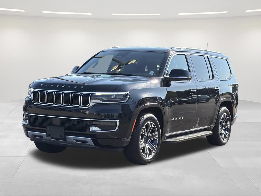 Used 2024 Jeep Wagoneer Series II w/ Flexible Seating Group RWD image 1