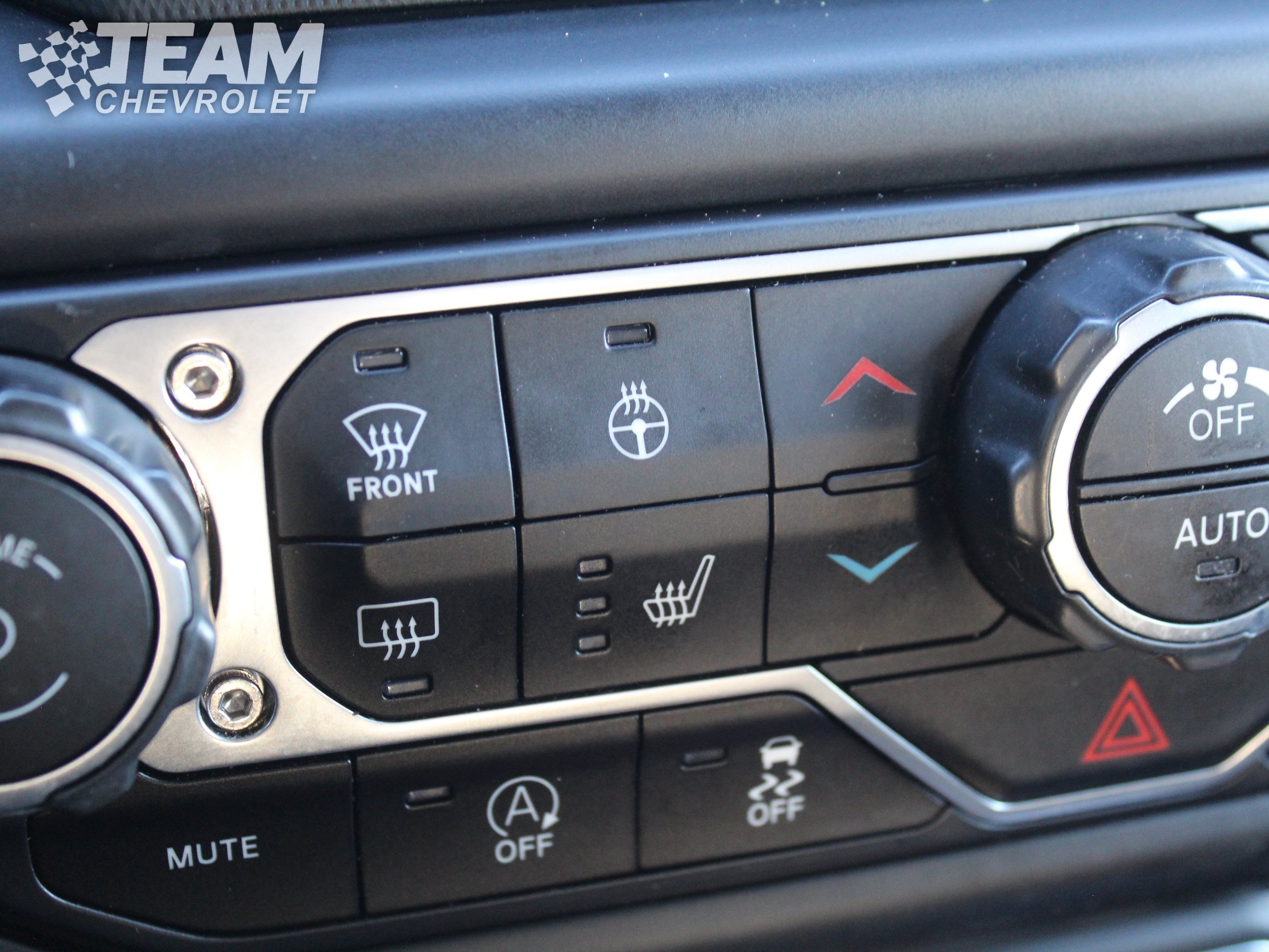 Used 2022 Jeep Wrangler Unlimited Sport AWD/4WD image 19