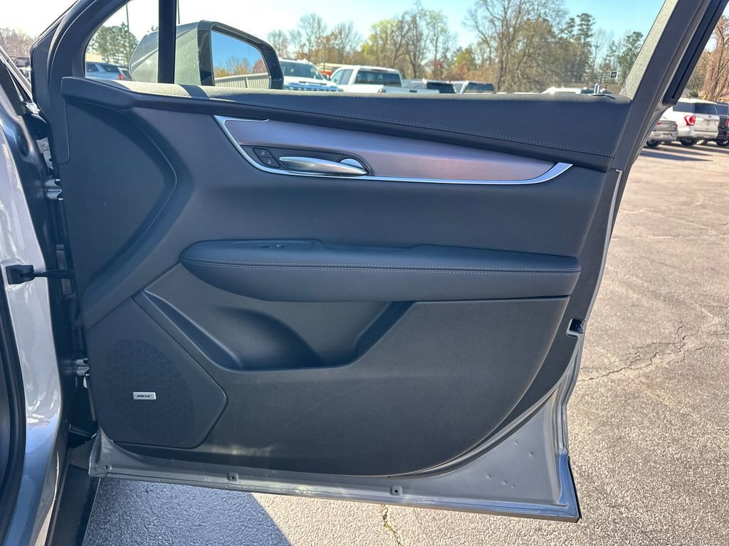 New 2026 Cadillac XT5 Luxury w/ LPO, Floor Liner Package image 14
