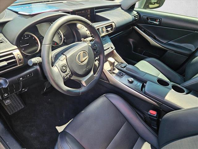 Used 2016 Lexus IS 200t w/ Navigation System Package RWD image 10