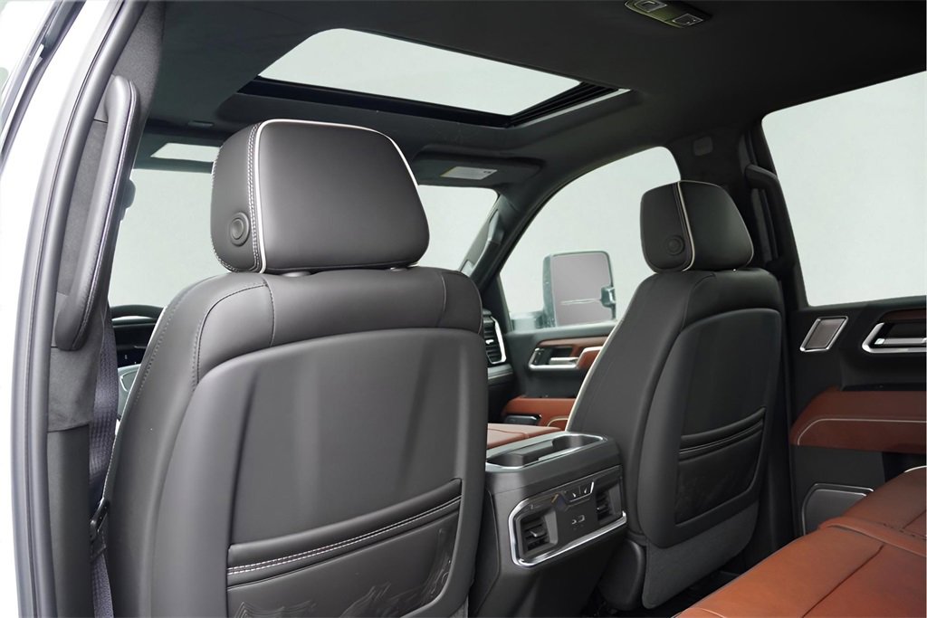 New 2026 GMC Sierra 3500 Denali Ultimate image 30