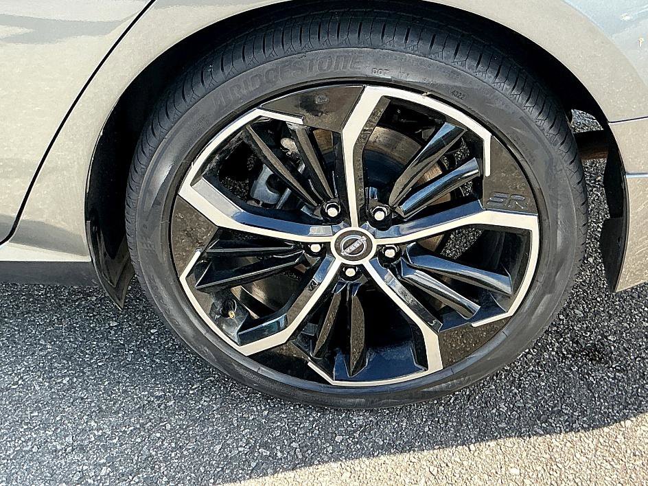 Certified 2023 Nissan Altima 2.5 SR image 8