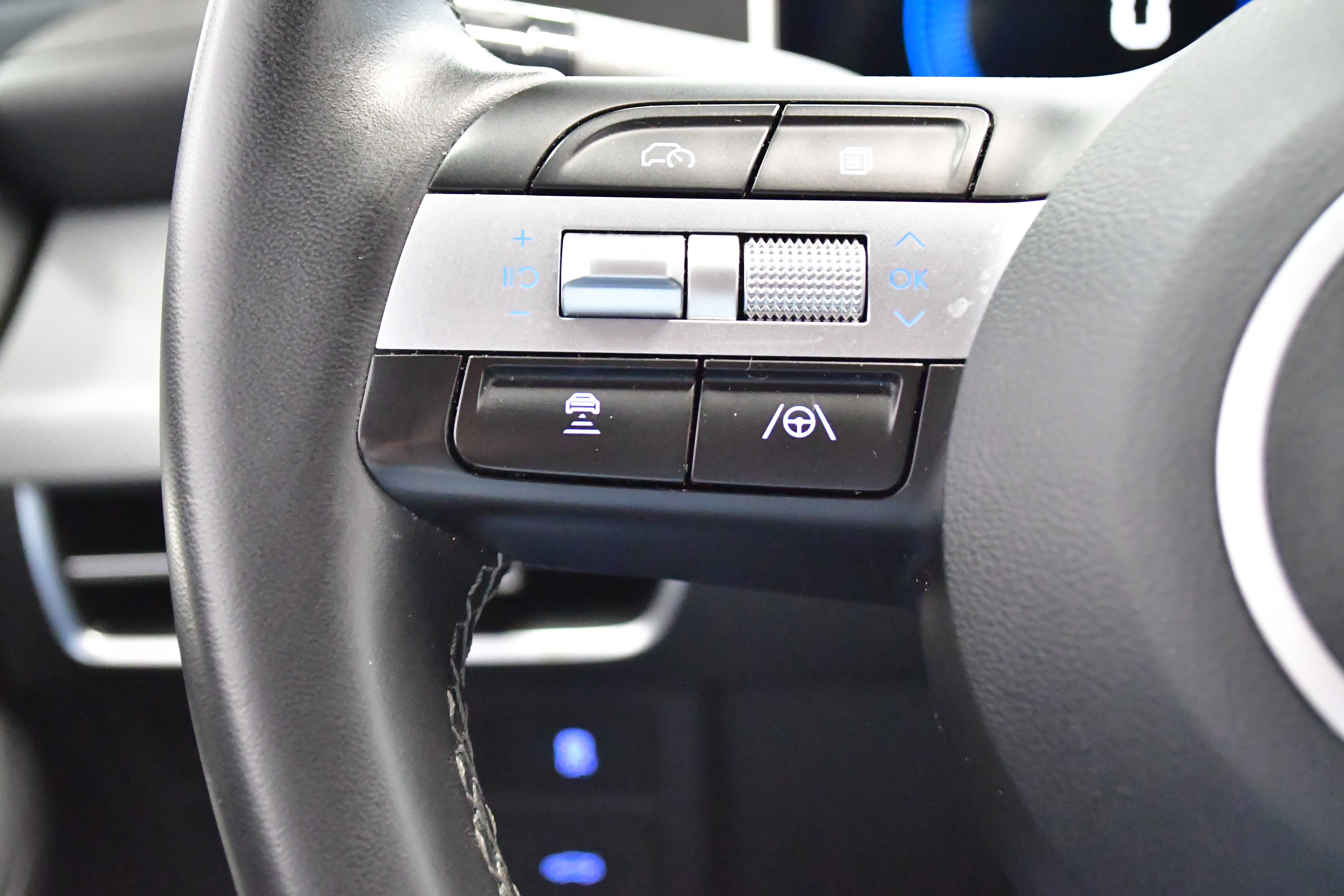 Used 2025 Hyundai Sonata SEL FWD image 21