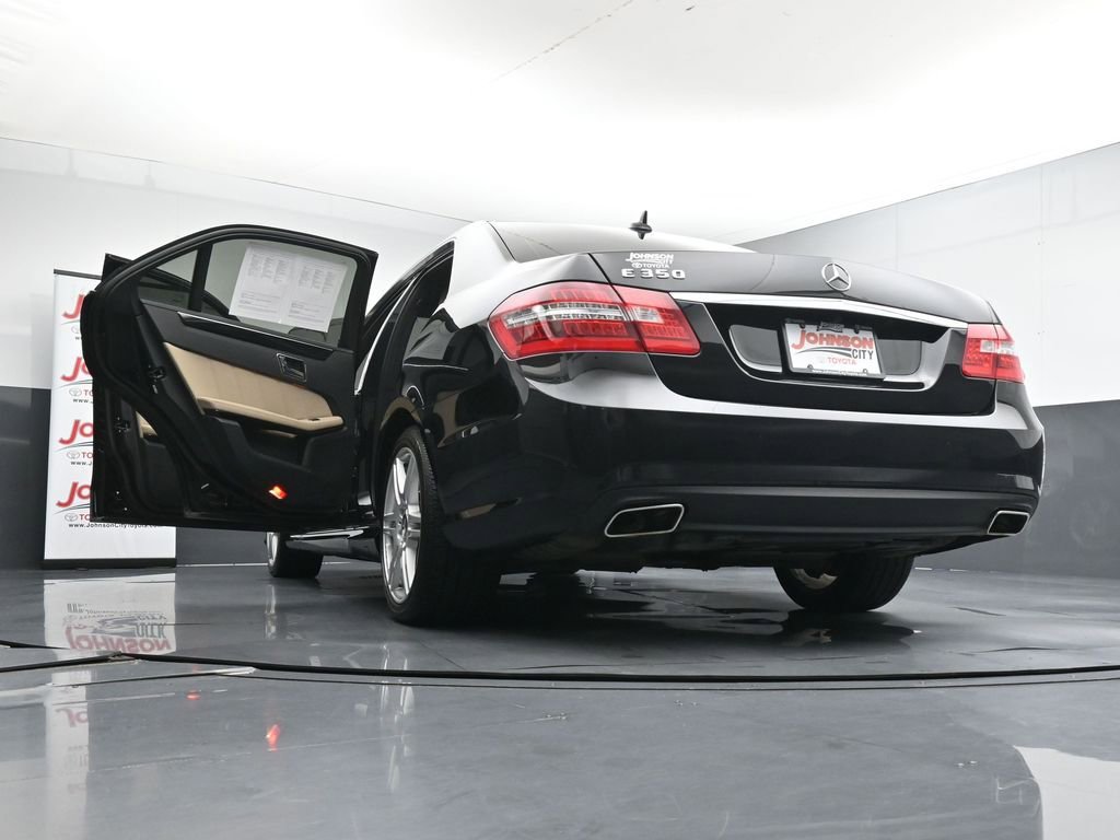 Used 2011 Mercedes-Benz E 350 Sedan image 44