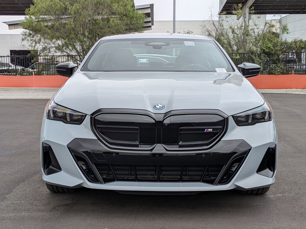 New 2025 BMW i5 M60 image 4