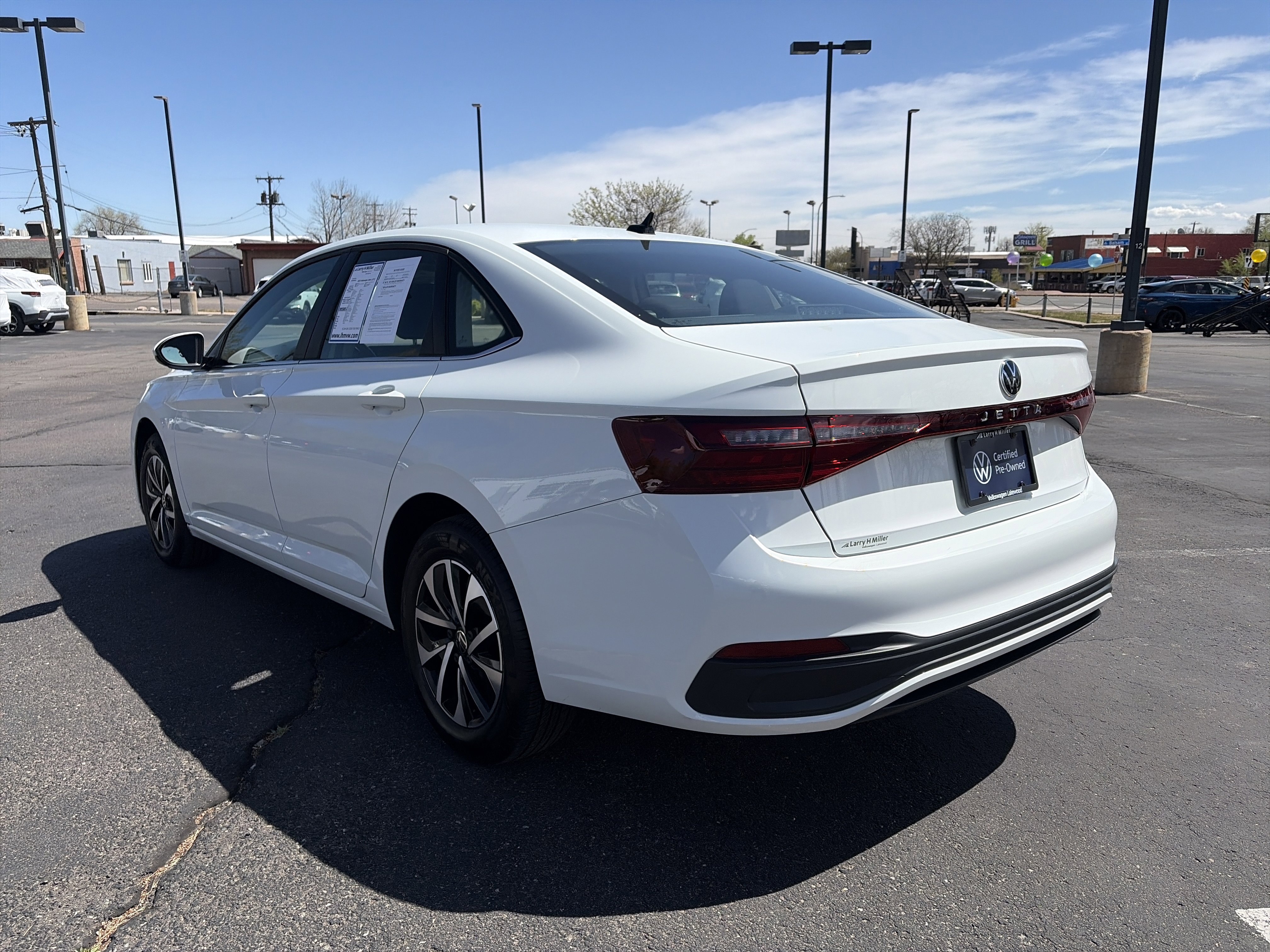 Certified 2025 Volkswagen Jetta S FWD image 7