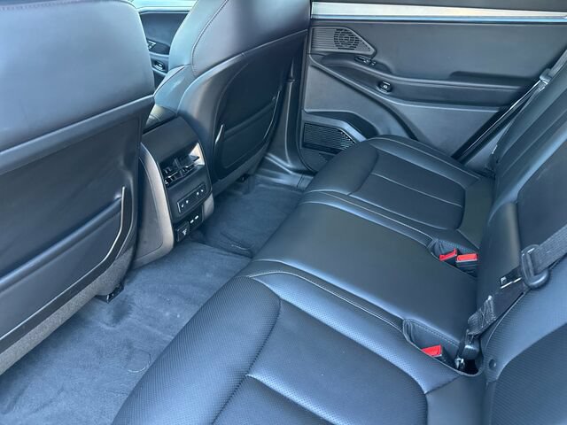 Used 2025 Jeep Wagoneer S Launch Edition AWD/4WD image 15