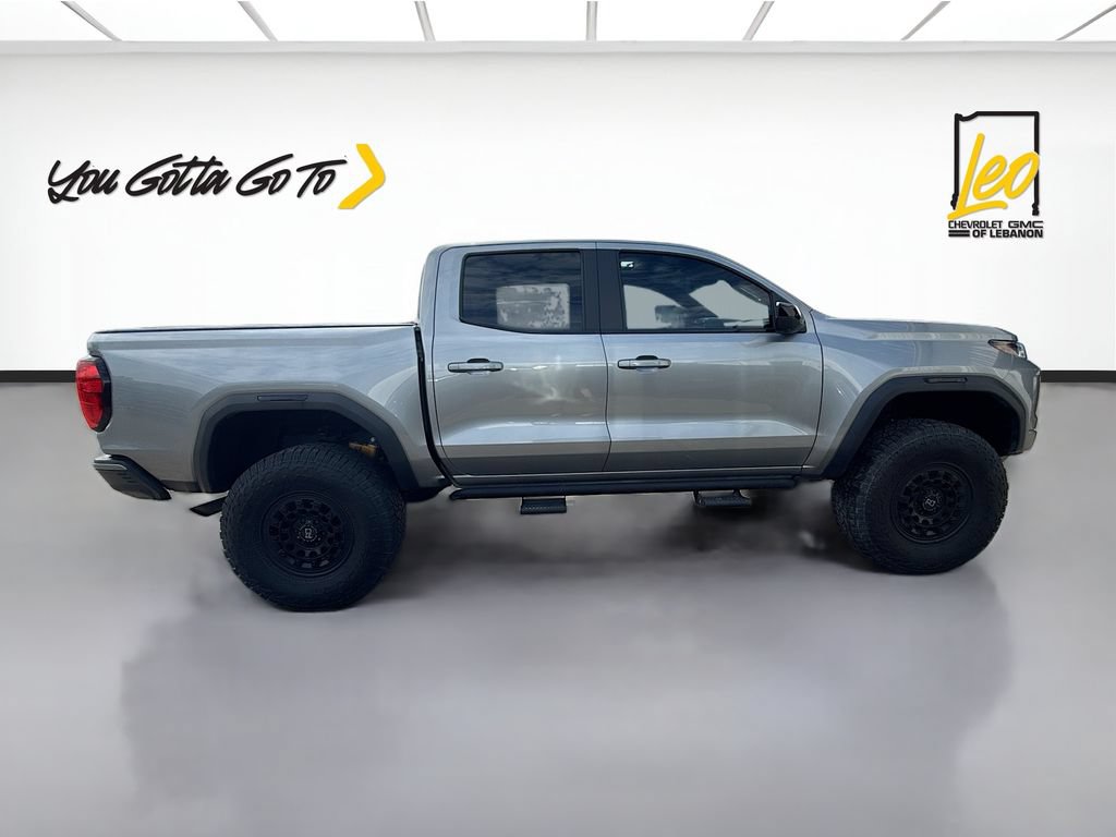 Used 2024 GMC Canyon AT4X AWD/4WD image 4