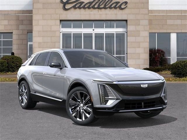 New 2025 Cadillac Lyriq Luxury RWD image 7