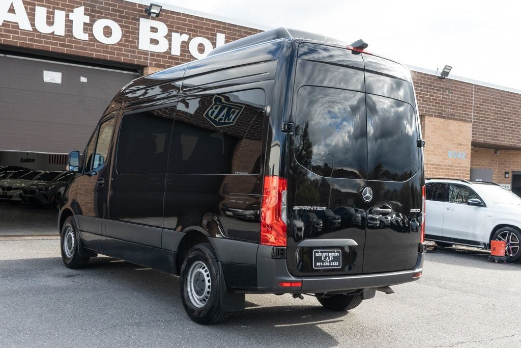 Used 2024 Mercedes-Benz Sprinter 2500 image 25