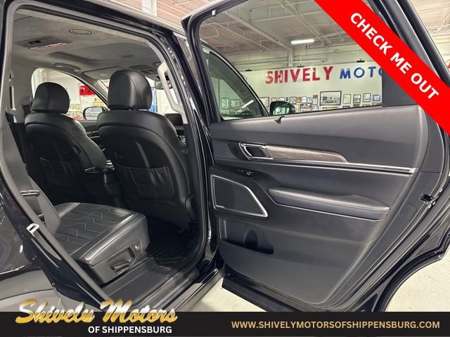 Used 2022 Kia Telluride SX w/ SX Prestige Package image 34