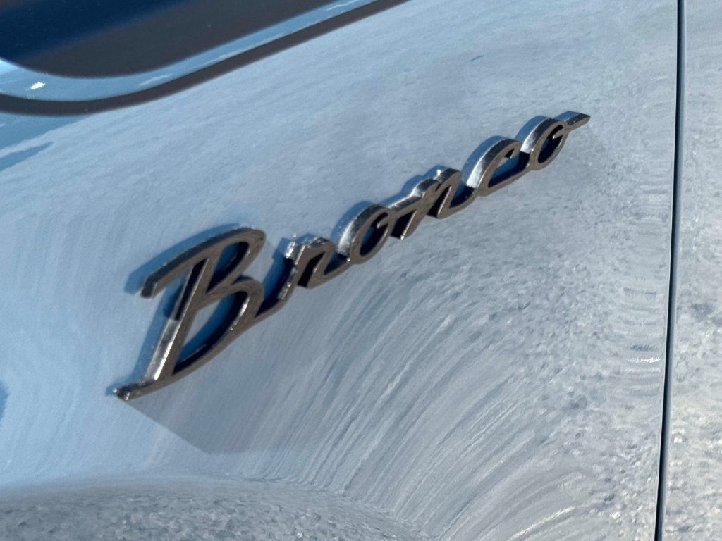 Used 2022 Ford Bronco 4-Door AWD/4WD image 9