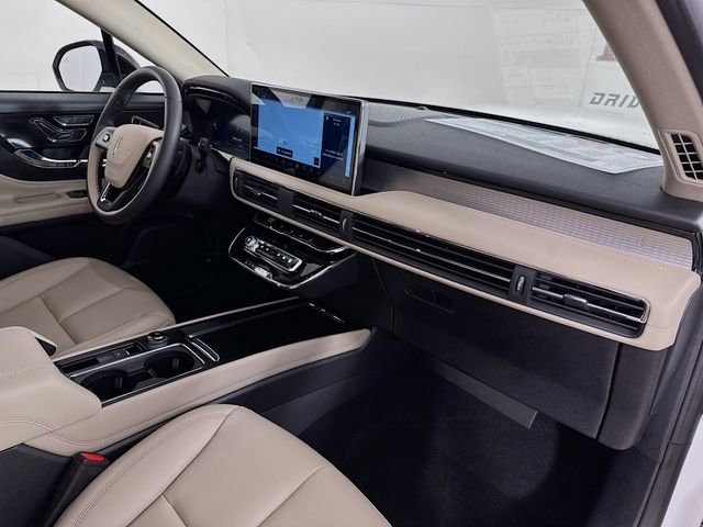 New 2026 Lincoln Corsair Premiere image 29