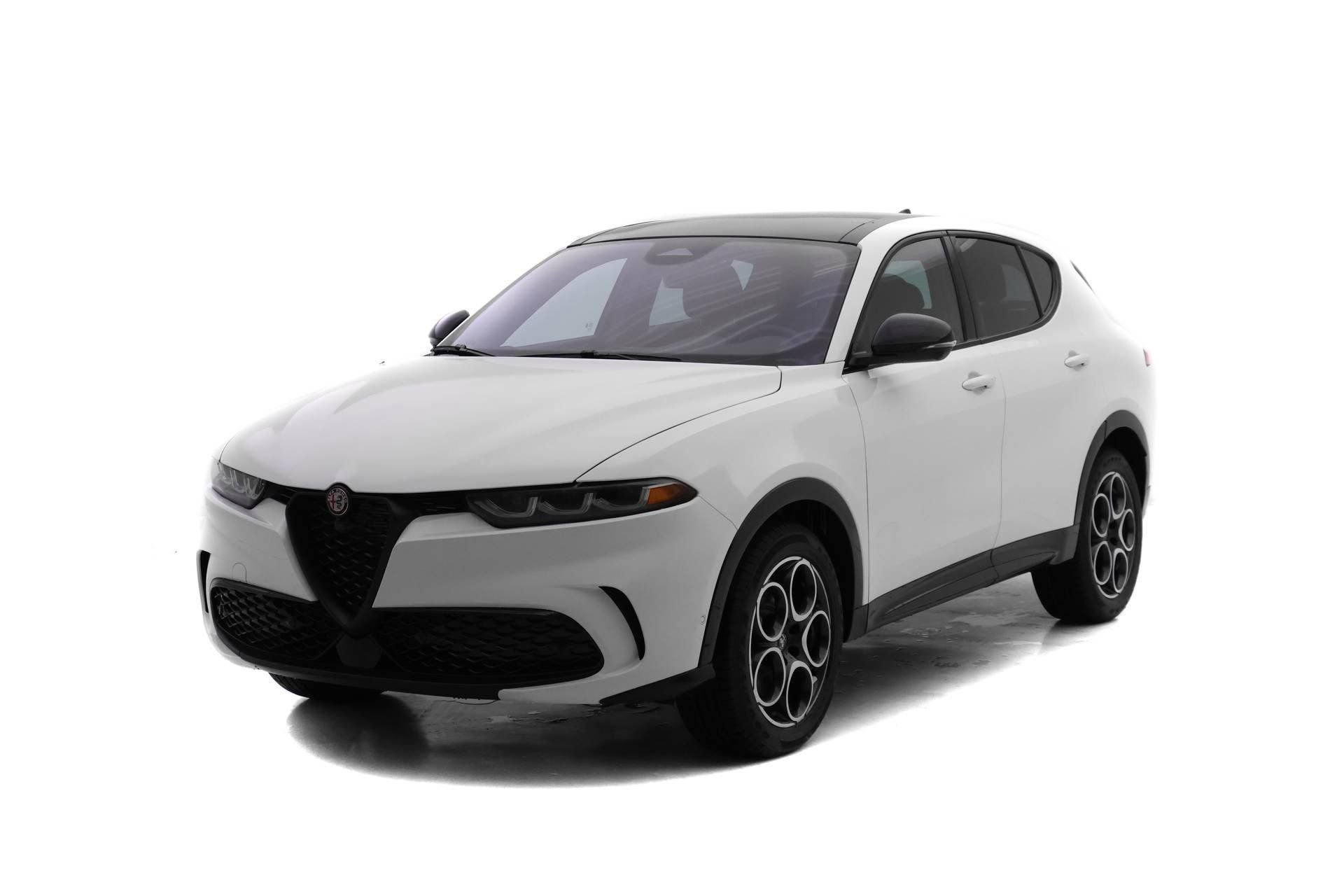 New 2025 Alfa Romeo Tonale AWD/4WD image 1