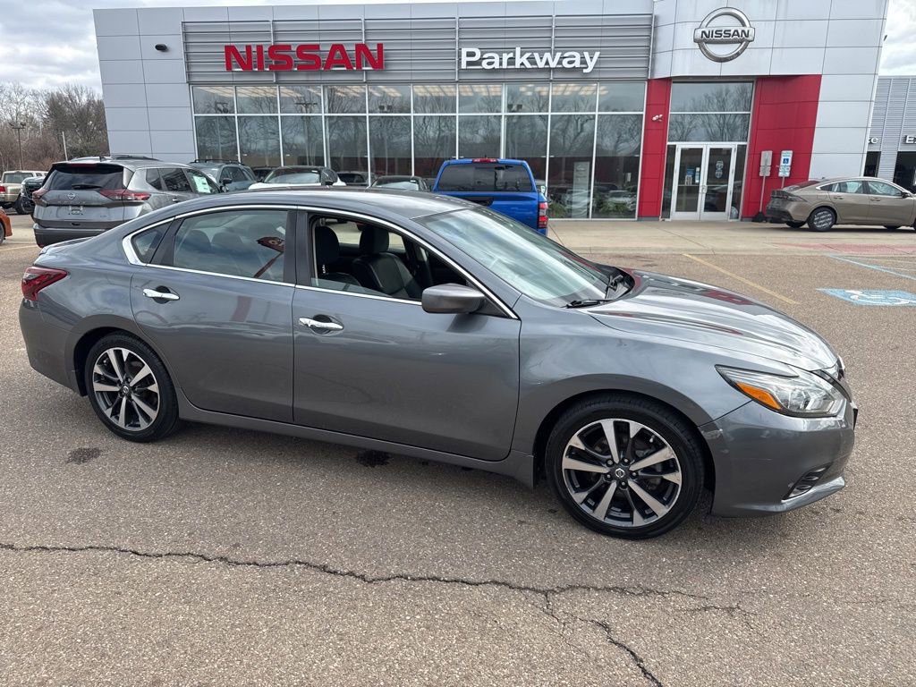 Used 2017 Nissan Altima 2.5 SR