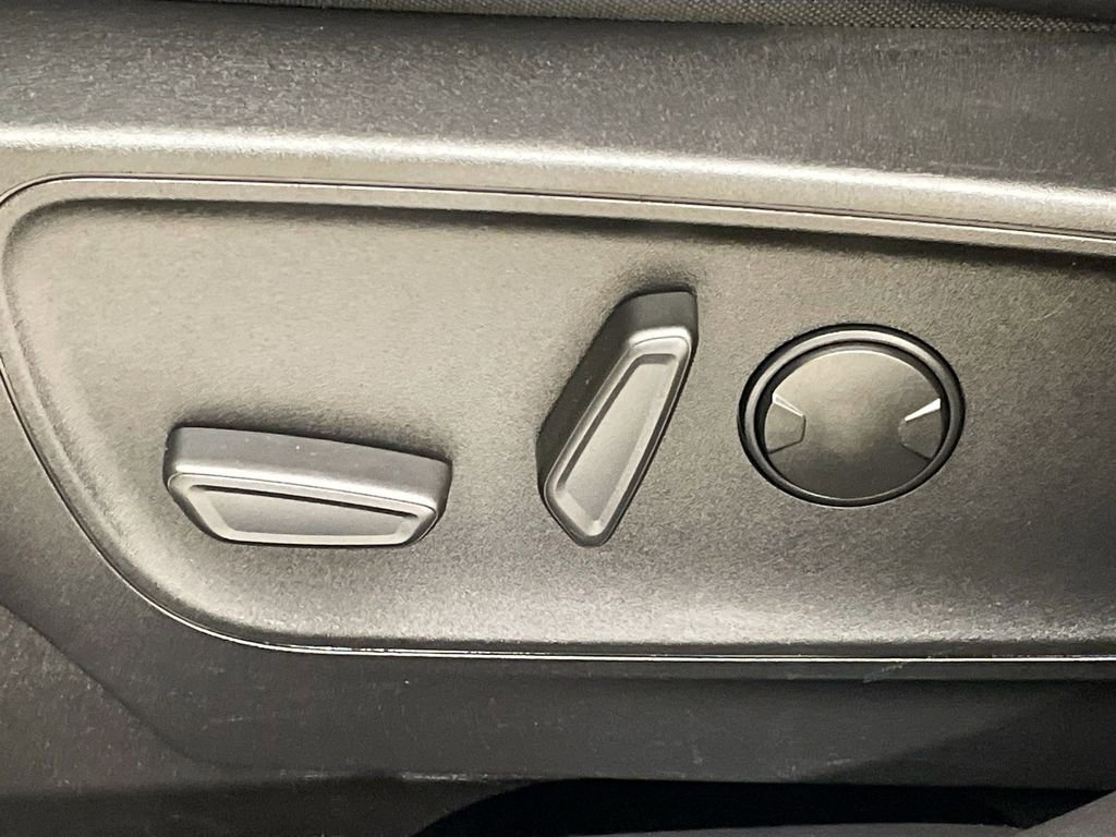 Used 2023 Ford Escape ST-Line image 21