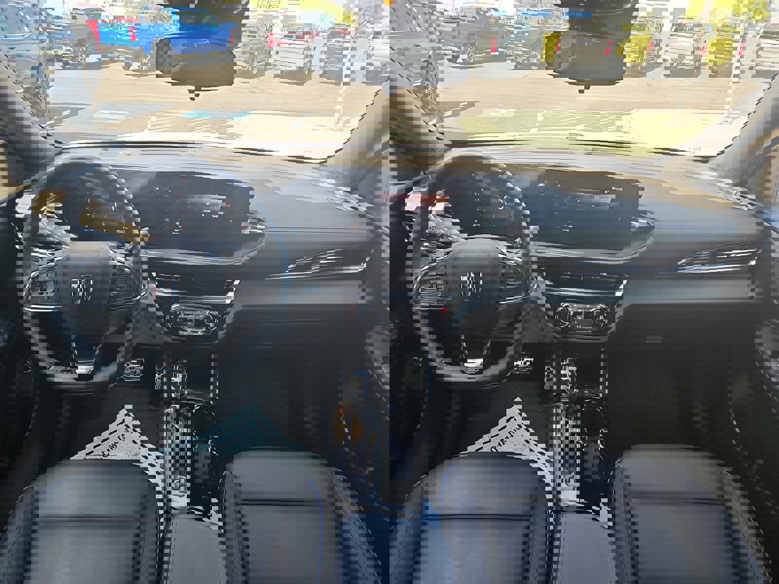 Used 2024 Buick Envista Sport Touring w/ Convenience I Package image 6