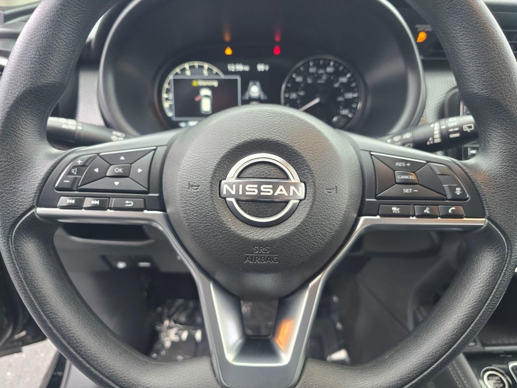 Used 2024 Nissan Kicks SV image 26