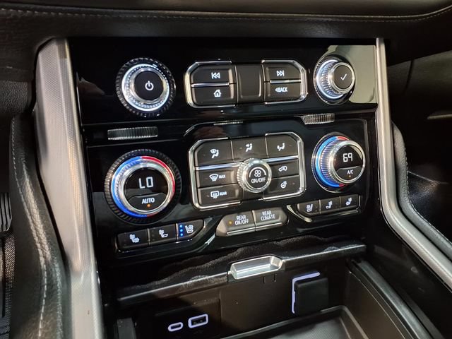 Used 2024 GMC Yukon Denali w/ Advanced Technology Package AWD/4WD image 13
