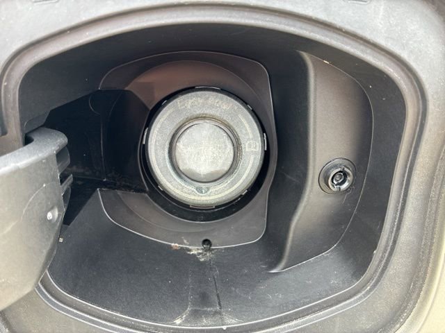 Used 2023 Lincoln Nautilus Reserve w/ Equipment Group 201A image 6