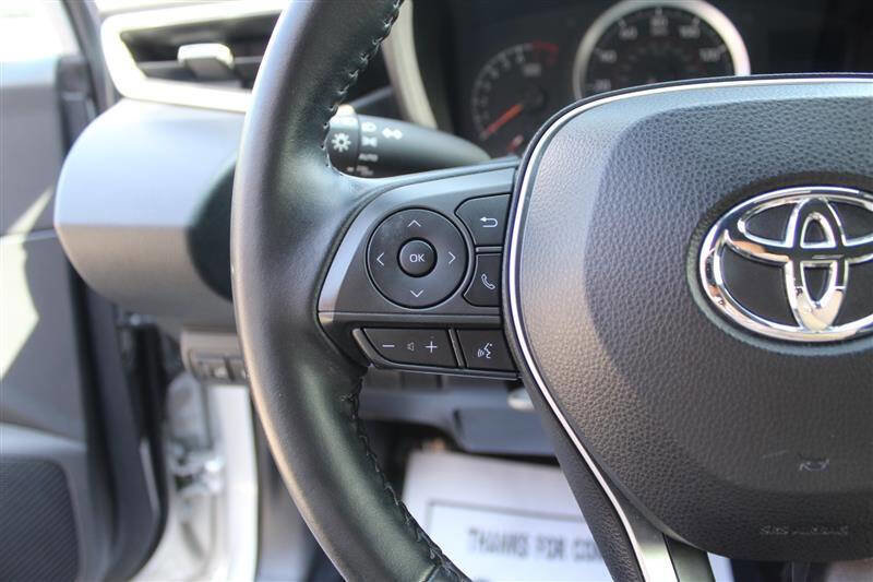 Used 2021 Toyota Corolla SE w/ Carpet Mat Package (TMS) image 15