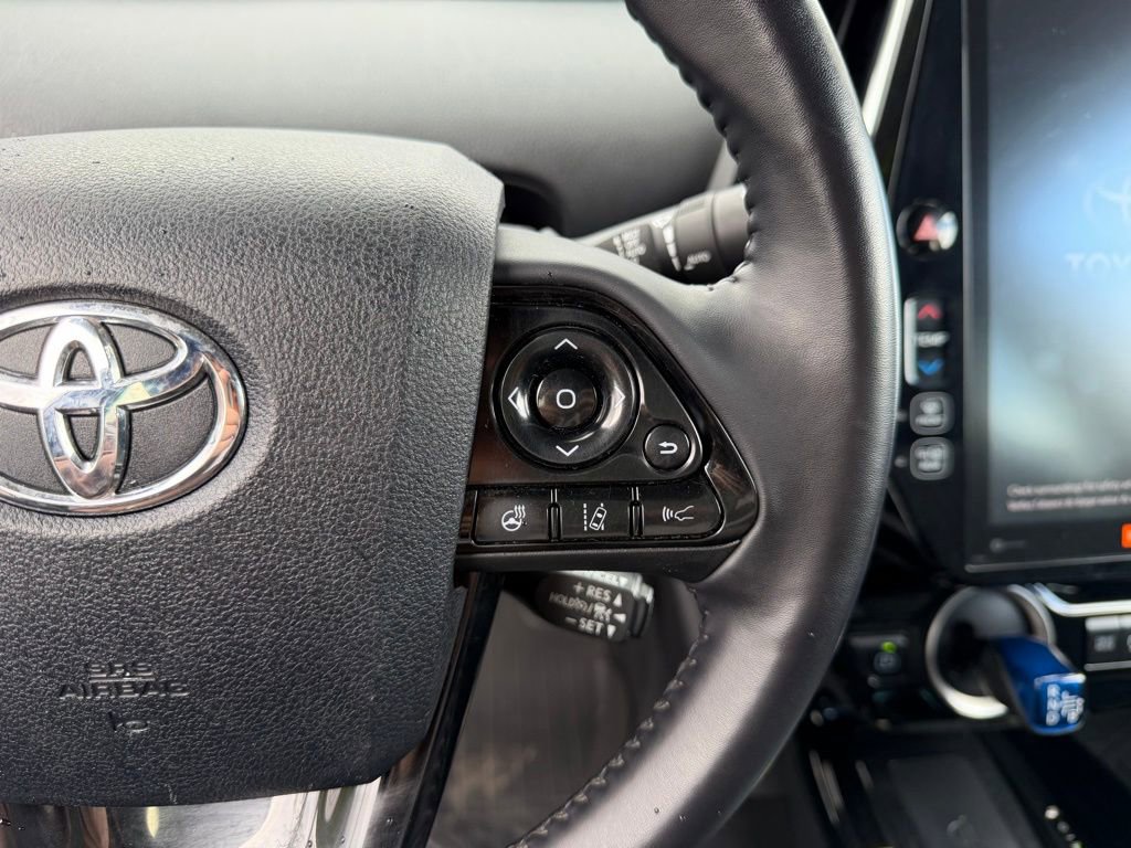 Used 2020 Toyota Prius Prime Limited FWD image 17