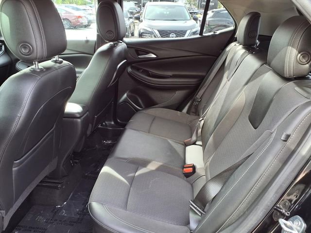 Used 2022 Buick Encore GX Preferred image 17