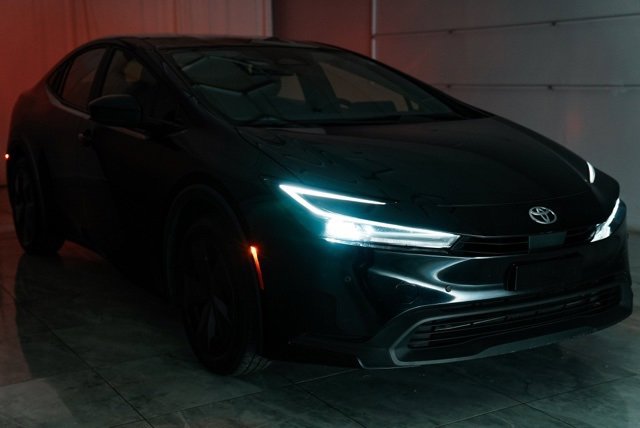 Used 2024 Toyota Prius LE image 36