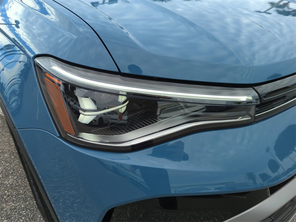 New 2026 Volkswagen Taos S image 17