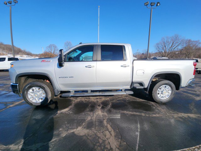 Used 2022 Chevrolet Silverado 2500 LT w/ All Star Edition image 2