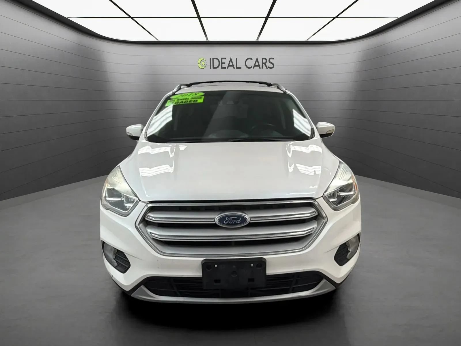 Used 2018 Ford Escape Titanium w/ Ford Safe & Smart Package AWD/4WD image 2