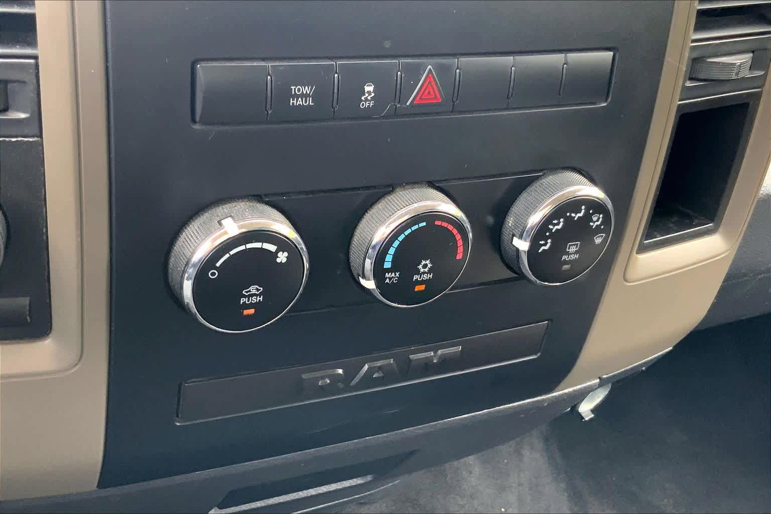 Used 2011 RAM 1500 ST w/ ST Popular Equipment Group AWD/4WD image 28
