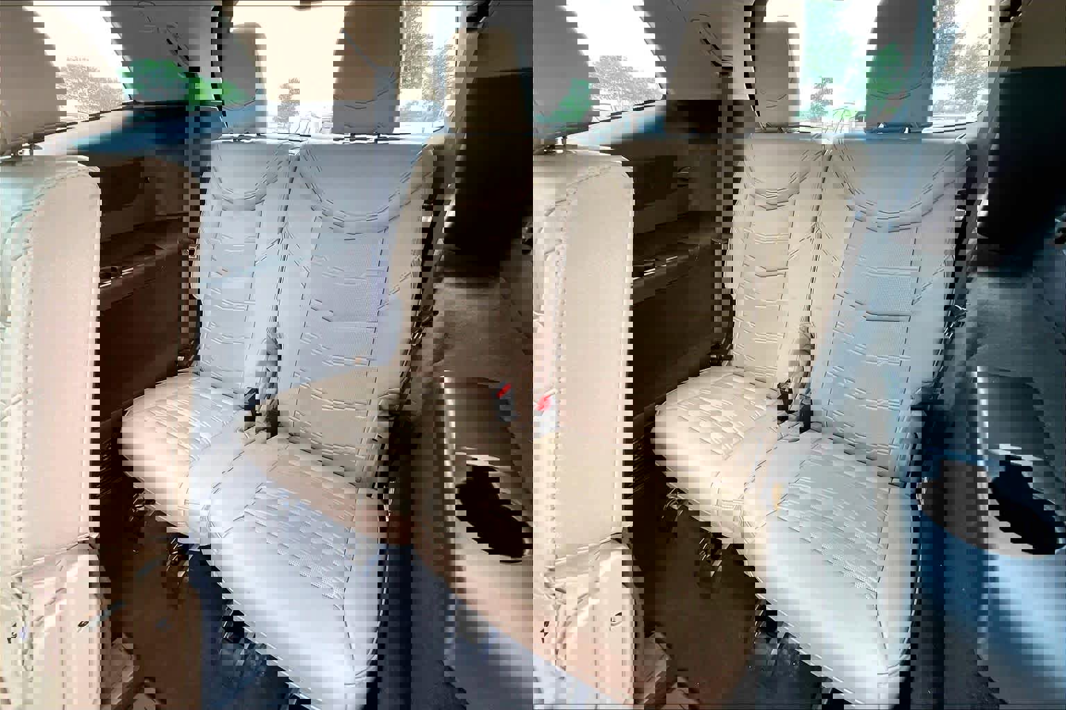 Used 2024 Cadillac XT6 Premium Luxury w/ Platinum Package AWD/4WD image 37