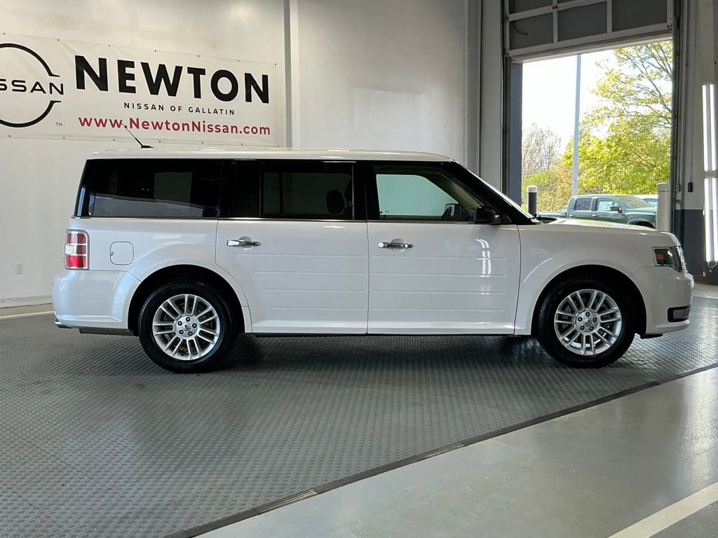 Used 2016 Ford Flex SEL w/ Equipment Group 202A image 25