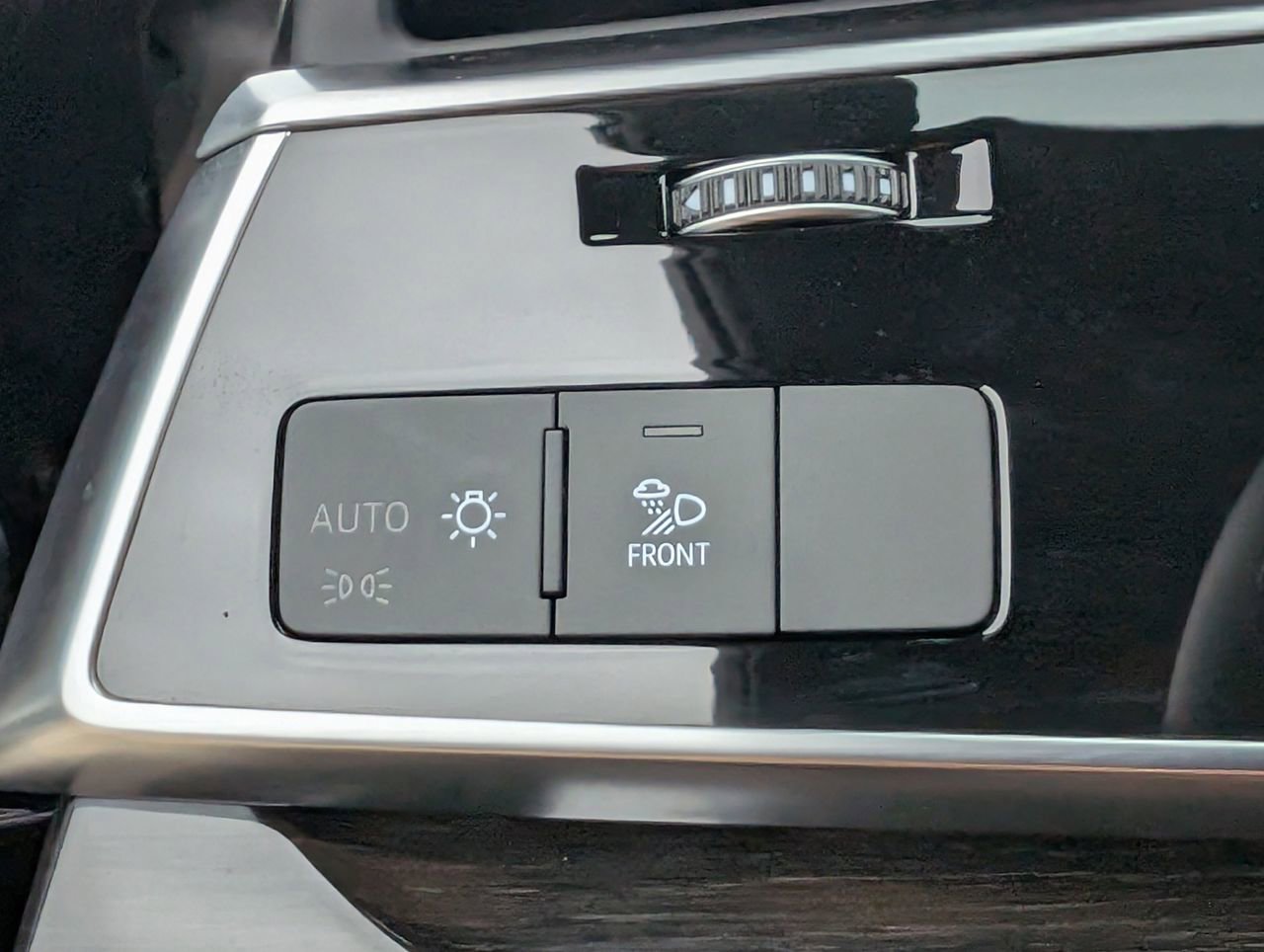 Used 2025 Audi Q7 3.0T Premium Plus AWD/4WD image 22