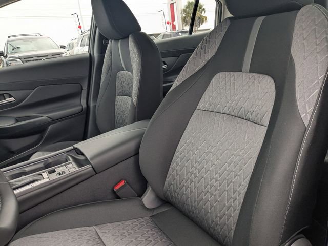 New 2026 Nissan Sentra SV w/ SV Convenience Package FWD image 14