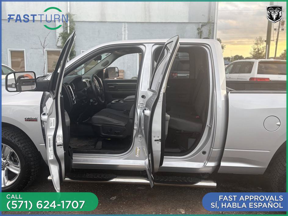 Used 2014 RAM 1500 Classic SLT AWD/4WD image 22