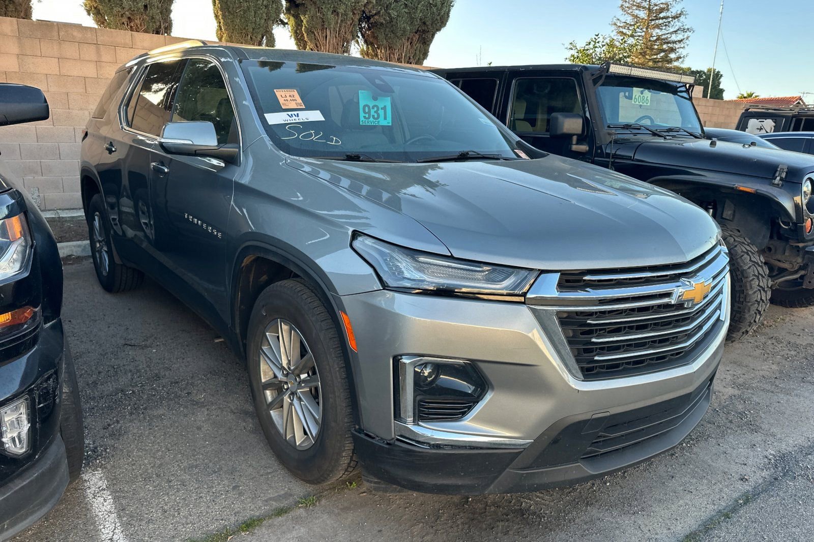 Used 2023 Chevrolet Traverse LT image 6