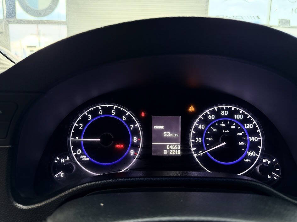 Used 2012 INFINITI G37 Sport RWD image 7