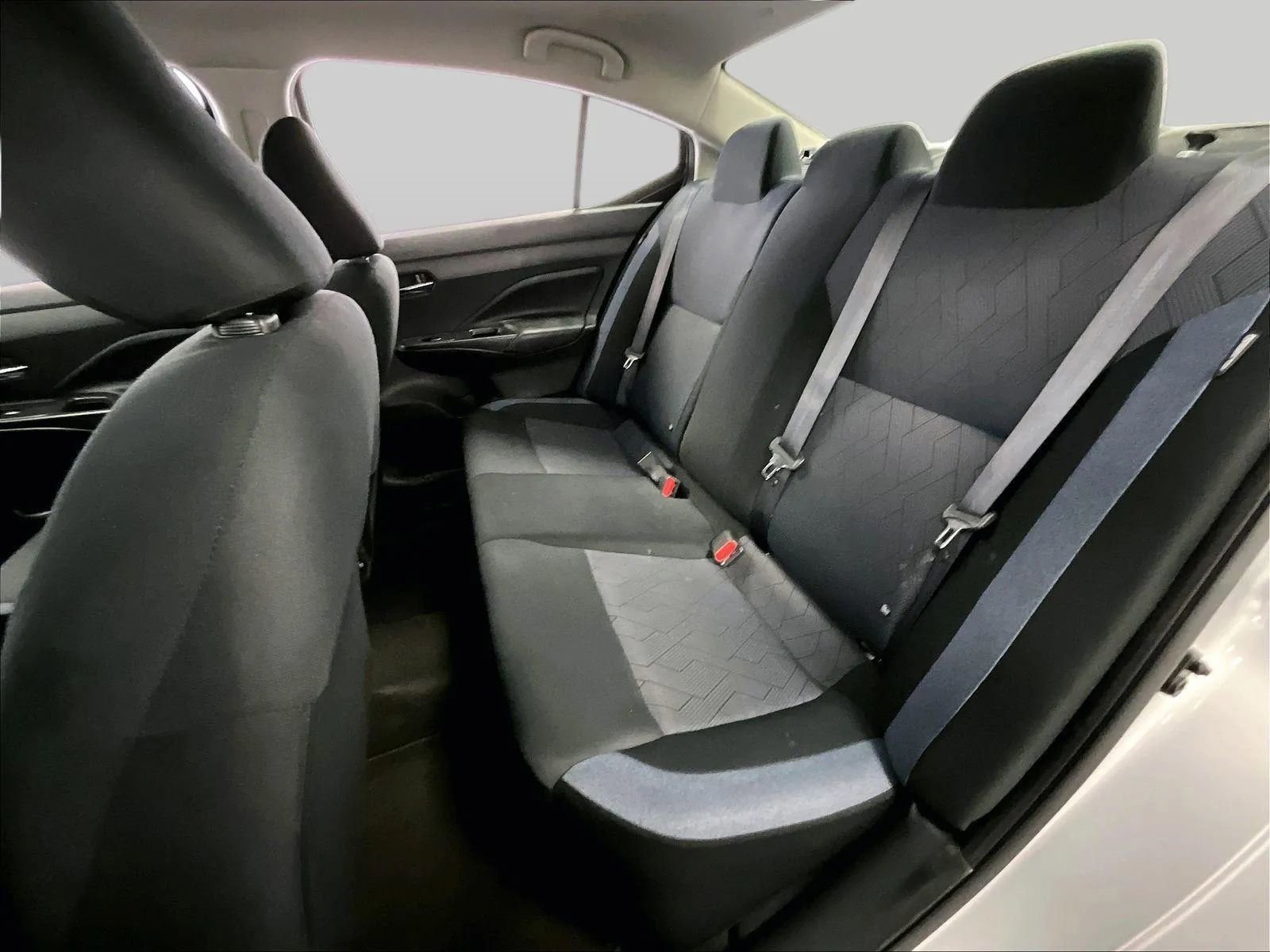 Used 2023 Nissan Versa SV image 25