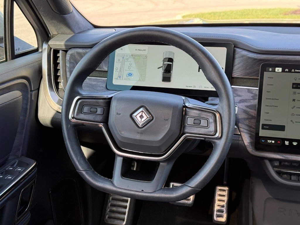Used 2022 Rivian R1T Adventure image 13