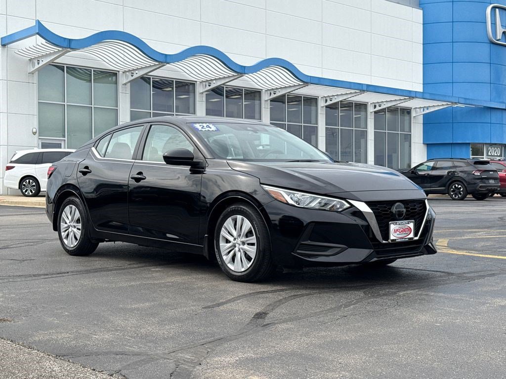 Used 2022 Nissan Sentra S FWD image 3