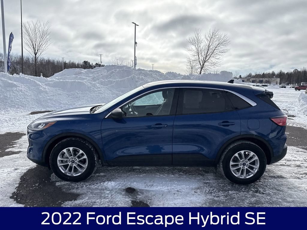 Used 2022 Ford Escape SE w/ Cold Weather Package image 10