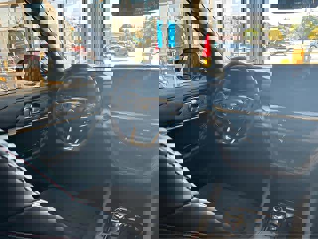 New 2025 Ford Explorer ST-Line w/ Premium Package image 10