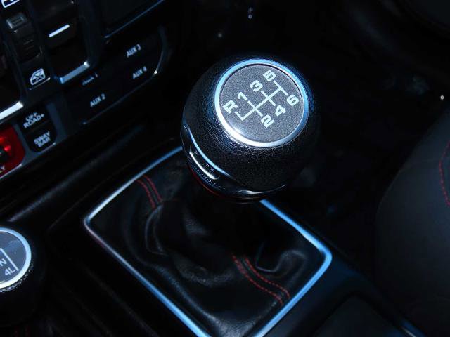 Used 2021 Jeep Gladiator Rubicon w/ Cold Weather Group image 30